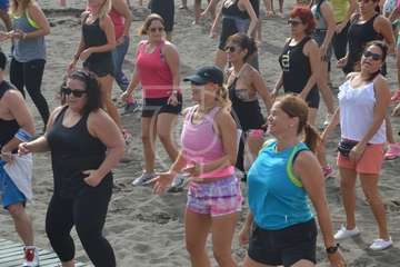 Clases magistrales de Zumba y Body Combat en Melenara (Foto TA)